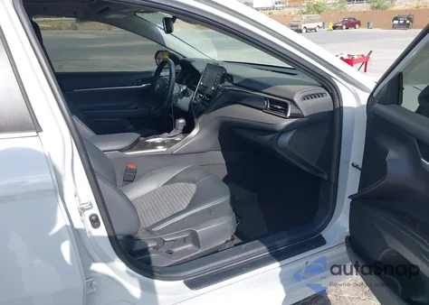 2023 Toyota Camry Se z USA, uszkodzony, nr VIN 4T1T11AK1PU143960